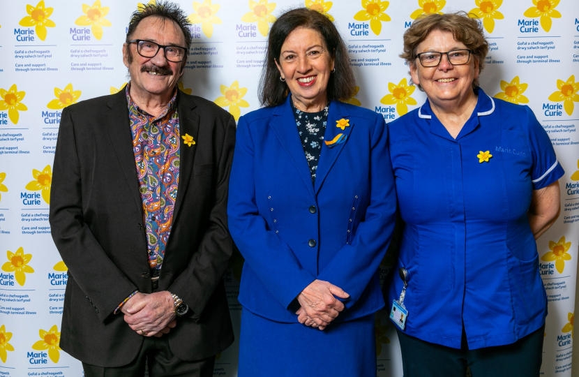 host Marie Curie UK in Parliament for the launch of the Great Daffodil Appeal.